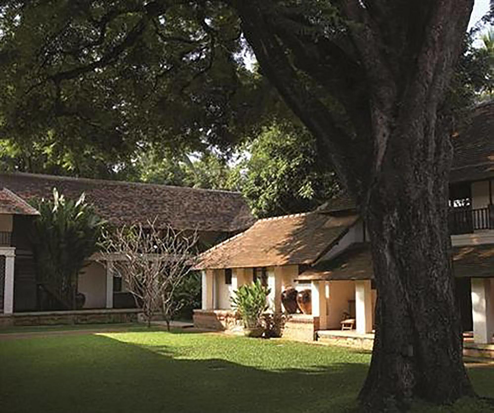 Tamarind Village Chiang Mai Exteriör bild